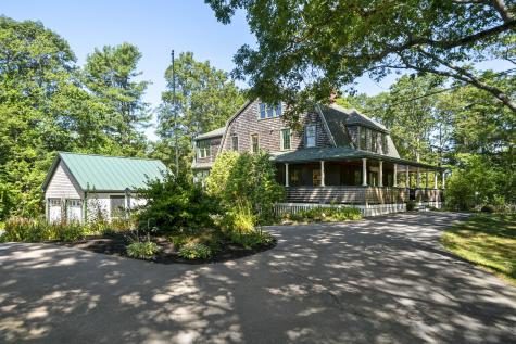 243 Mitchell Road Cape Elizabeth ME 04107