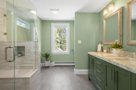 243 Mitchell Road Cape Elizabeth ME 04107