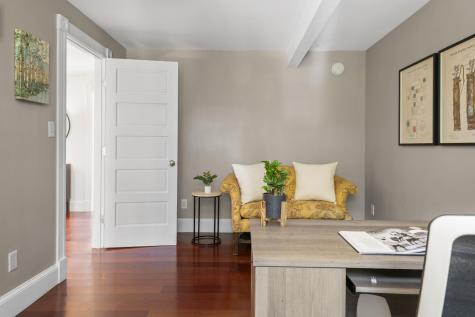 243 Mitchell Road Cape Elizabeth ME 04107