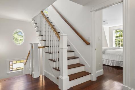 243 Mitchell Road Cape Elizabeth ME 04107