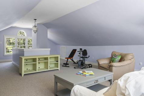 243 Mitchell Road Cape Elizabeth ME 04107