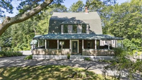243 Mitchell Road Cape Elizabeth ME 04107