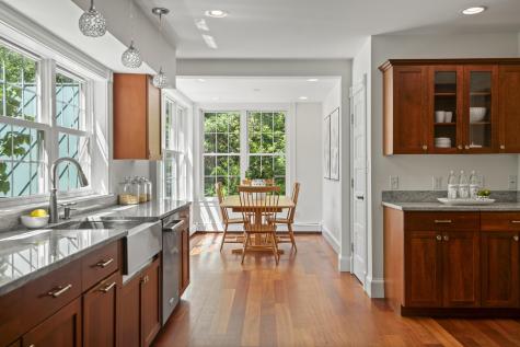 243 Mitchell Road Cape Elizabeth ME 04107