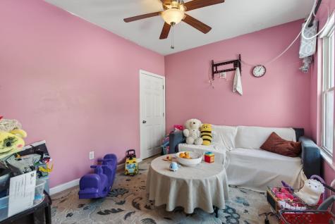 3 Fairlawn Avenue Lewiston ME 04240