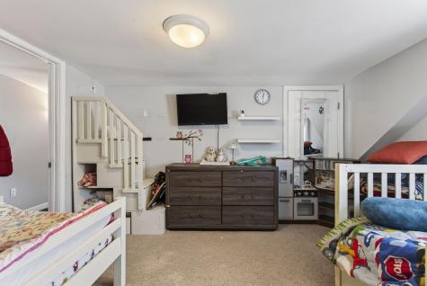 3 Fairlawn Avenue Lewiston ME 04240