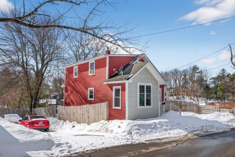 3 Fairlawn Avenue Lewiston ME 04240