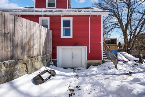 3 Fairlawn Avenue Lewiston ME 04240