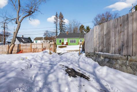 3 Fairlawn Avenue Lewiston ME 04240