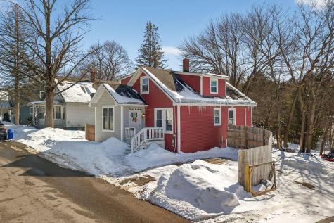 3 Fairlawn Avenue Lewiston ME 04240