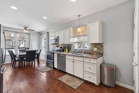 3 Fairlawn Avenue Lewiston ME 04240