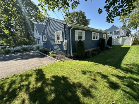 77 Cranberry Street Wells ME 04090