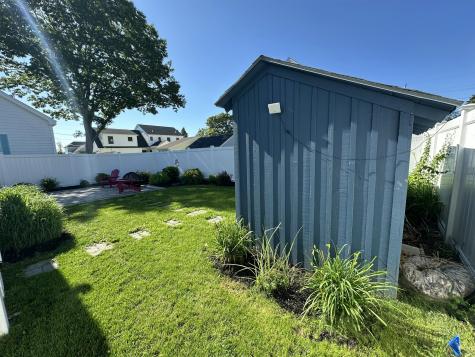 77 Cranberry Street Wells ME 04090