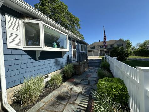 77 Cranberry Street Wells ME 04090