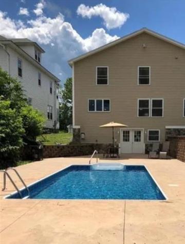 109 Brook Street Sanford ME 04073