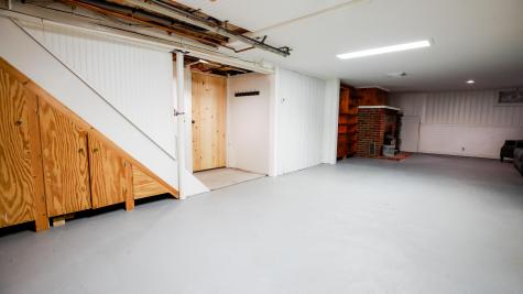 671 Essex Street Bangor ME 04401