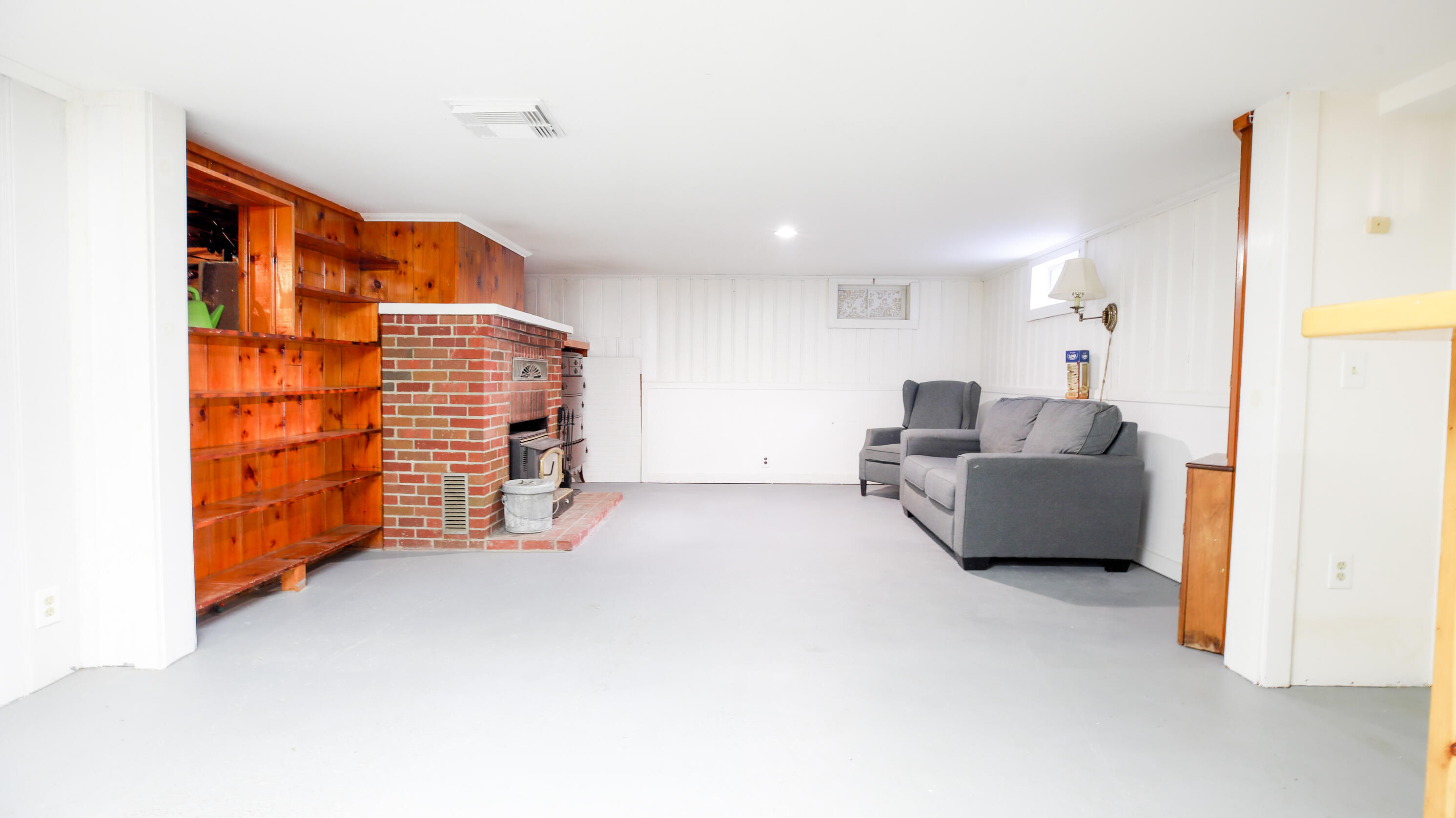 671 Essex Street Bangor ME 04401