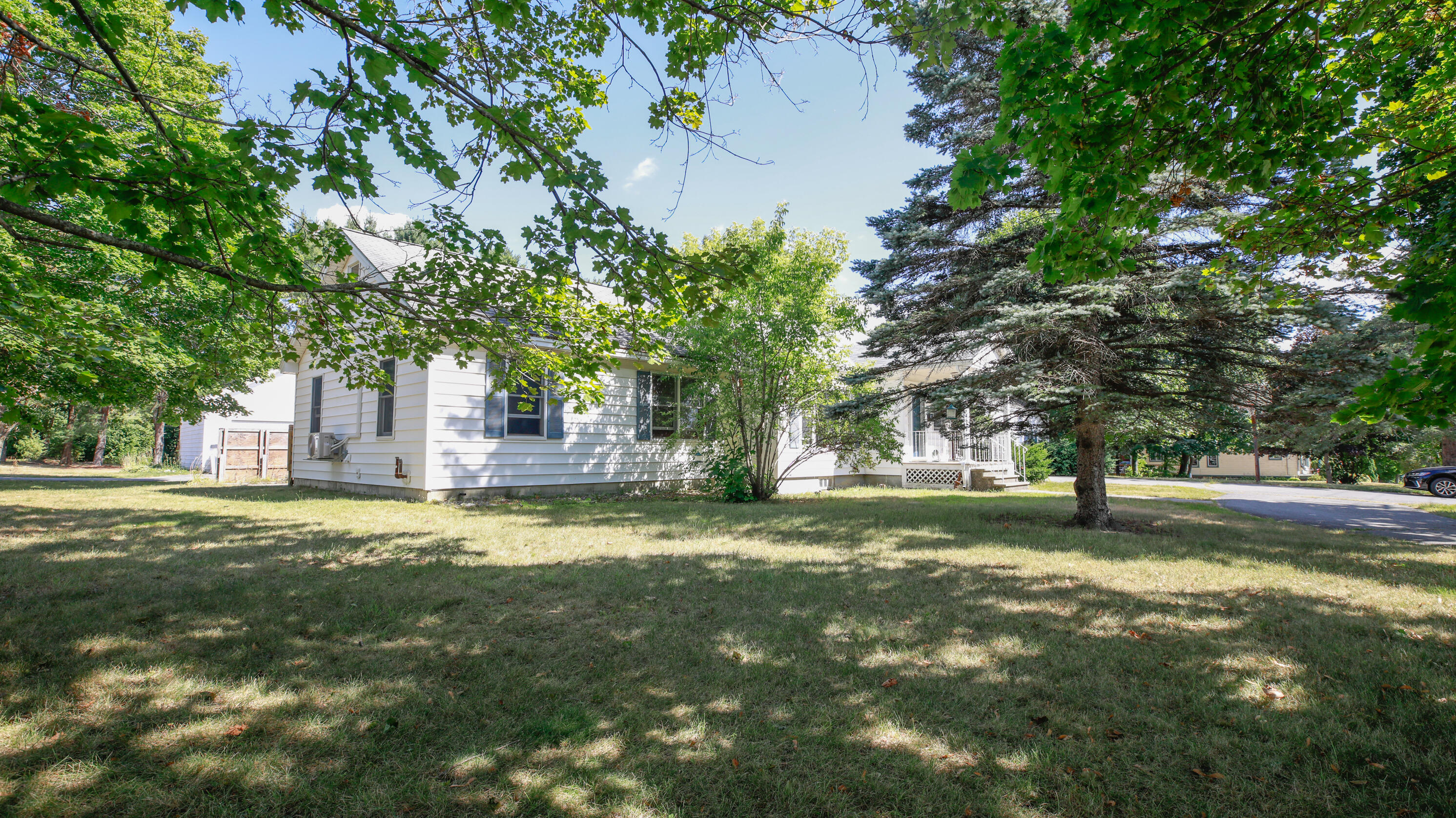 671 Essex Street Bangor ME 04401