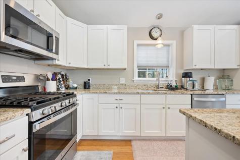 564 Kenduskeag Avenue Bangor ME 04401