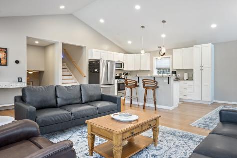 564 Kenduskeag Avenue Bangor ME 04401