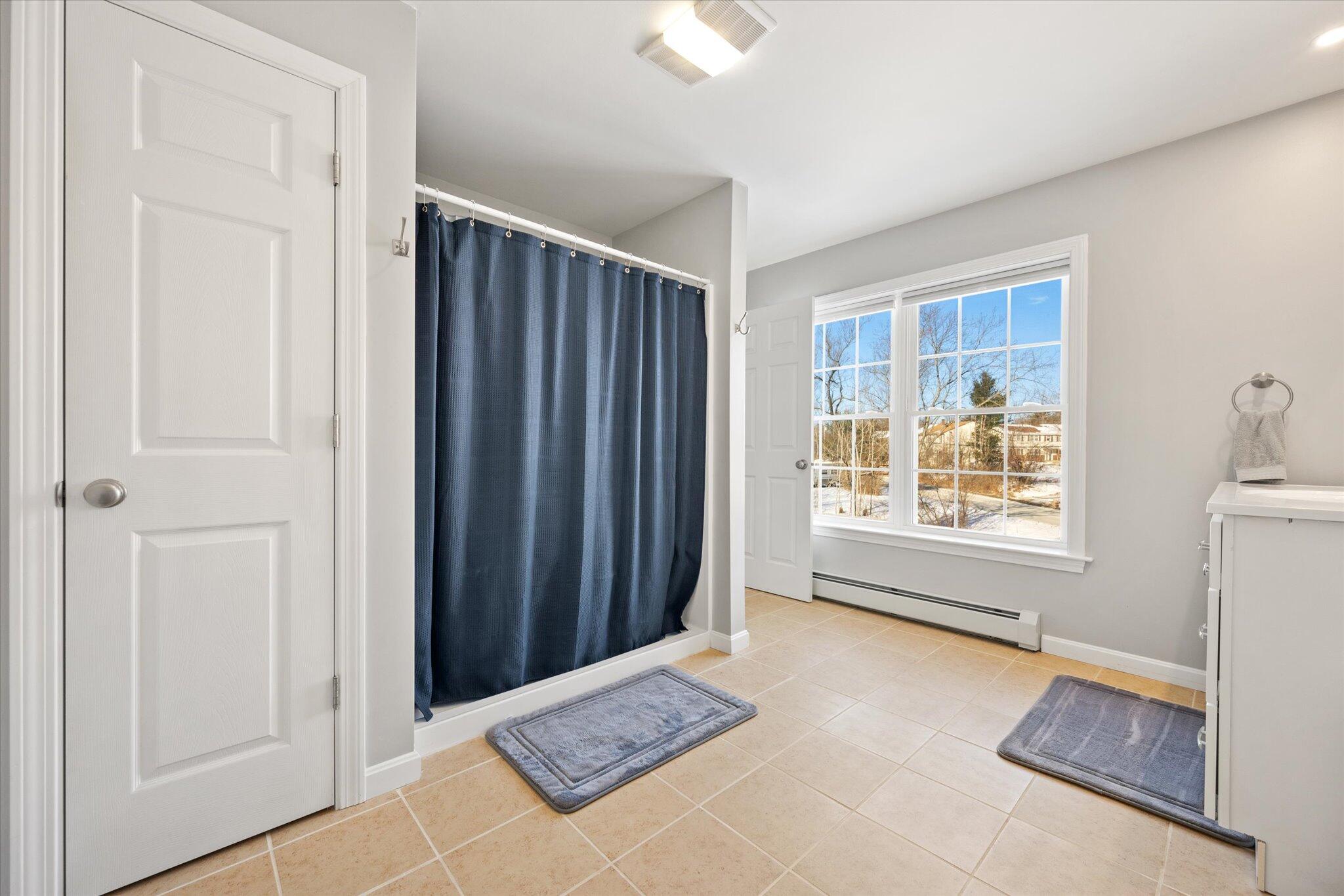 564 Kenduskeag Avenue Bangor ME 04401