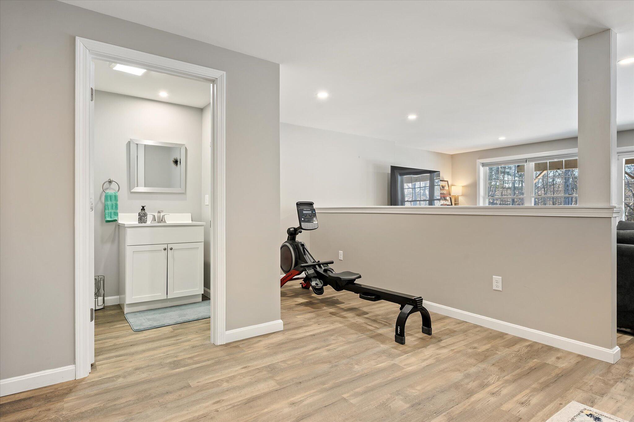 564 Kenduskeag Avenue Bangor ME 04401