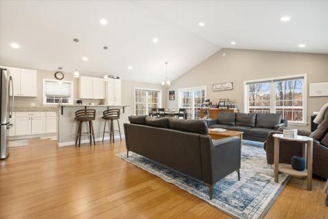 564 Kenduskeag Avenue Bangor ME 04401