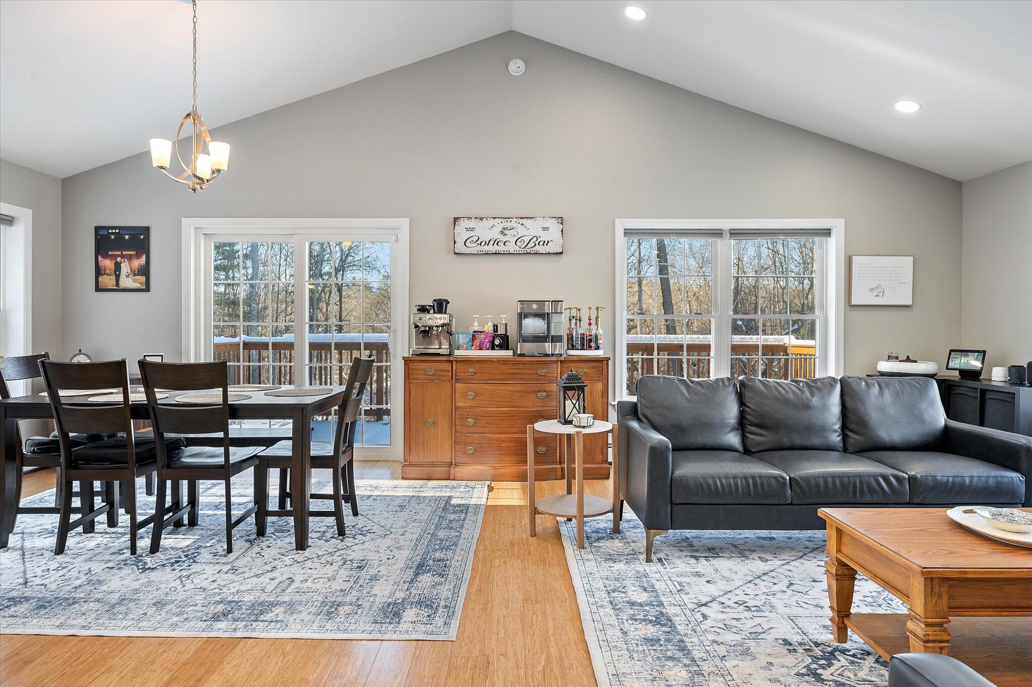 564 Kenduskeag Avenue Bangor ME 04401