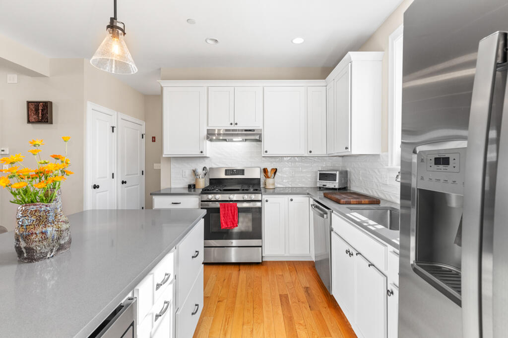 16 Black Sparrow Drive Portland ME 04102