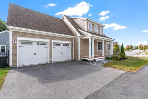 16 Black Sparrow Drive Portland ME 04102