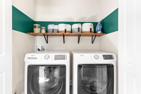 16 Black Sparrow Drive Portland ME 04102