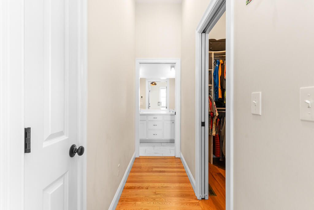 16 Black Sparrow Drive Portland ME 04102