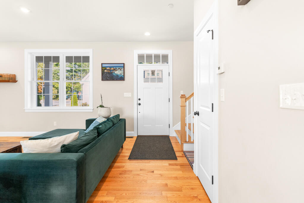 16 Black Sparrow Drive Portland ME 04102