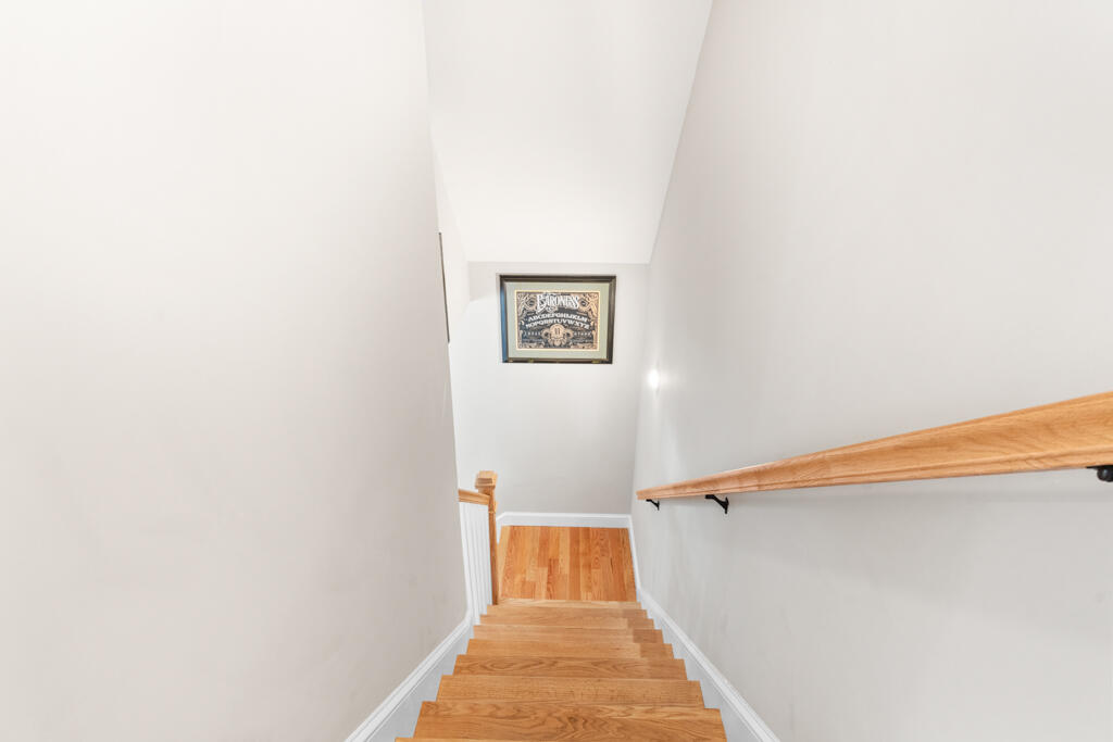 16 Black Sparrow Drive Portland ME 04102