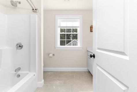 16 Black Sparrow Drive Portland ME 04102