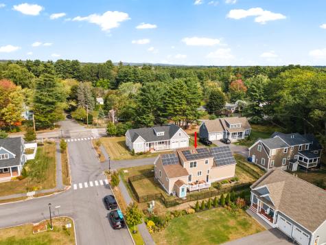 16 Black Sparrow Drive Portland ME 04102