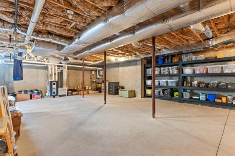 16 Black Sparrow Drive Portland ME 04102