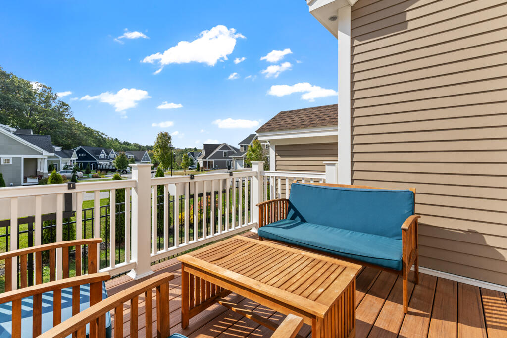 16 Black Sparrow Drive Portland ME 04102