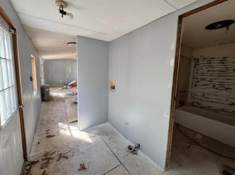 30 Squire Court Winthrop ME 04364
