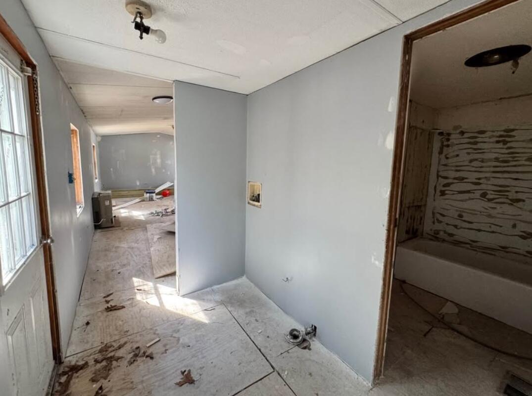 30 Squire Court Winthrop ME 04364