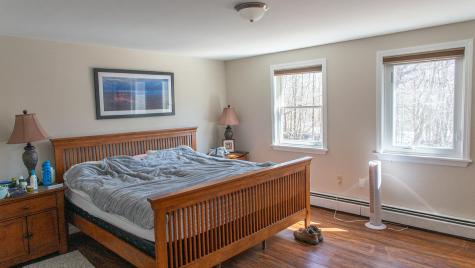 7 Samuel Road Raymond ME 04071