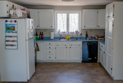 7 Samuel Road Raymond ME 04071