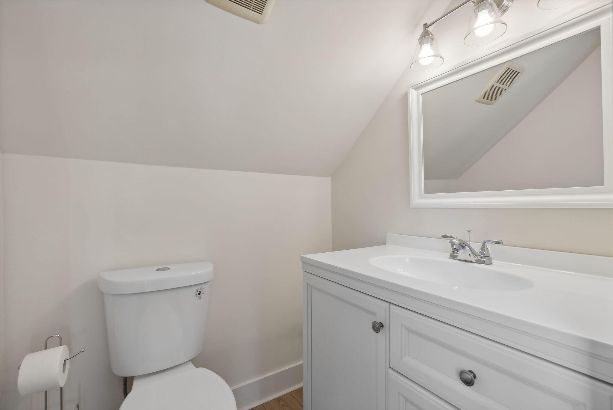 22 Berry Avenue Lisbon ME 04252