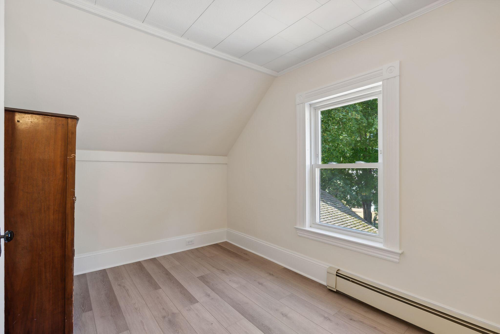 22 Berry Avenue Lisbon ME 04252