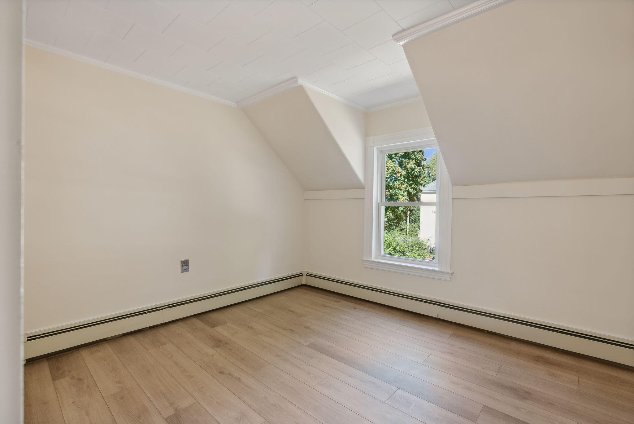 22 Berry Avenue Lisbon ME 04252