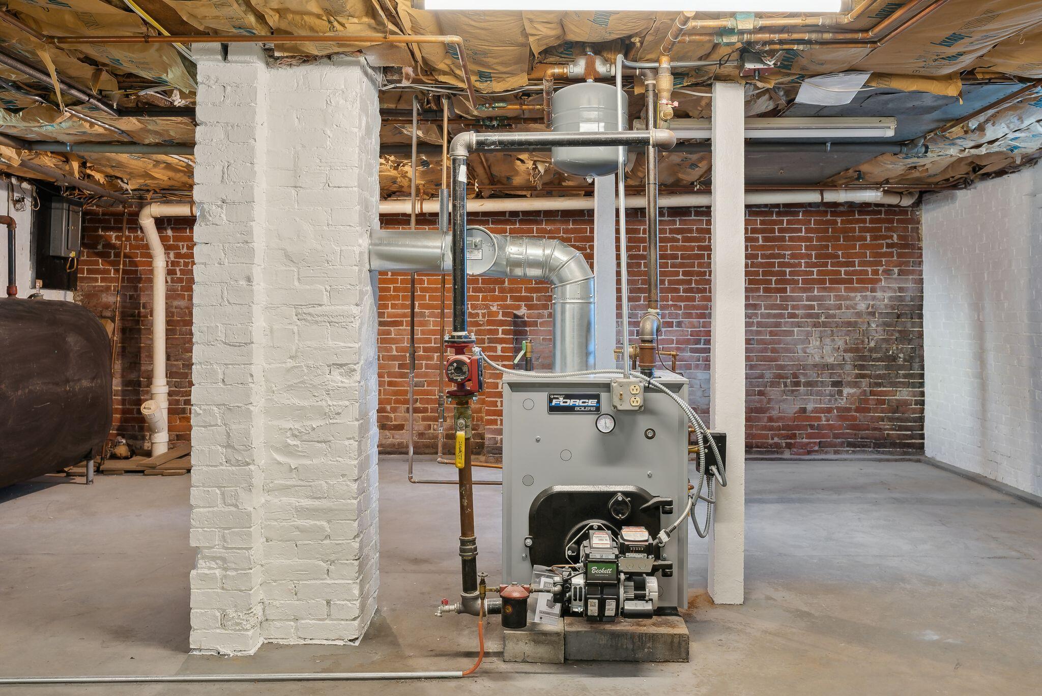 22 Berry Avenue Lisbon ME 04252