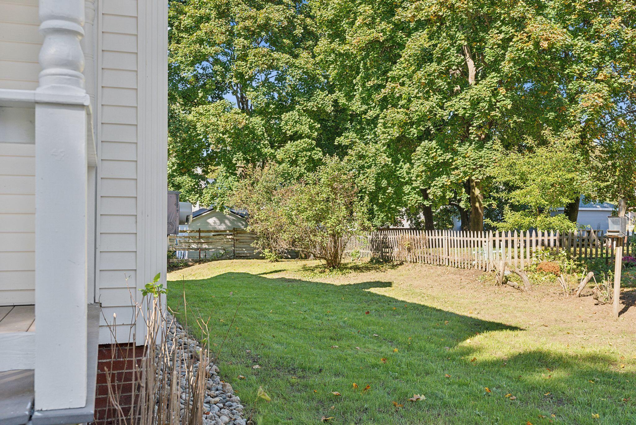 22 Berry Avenue Lisbon ME 04252