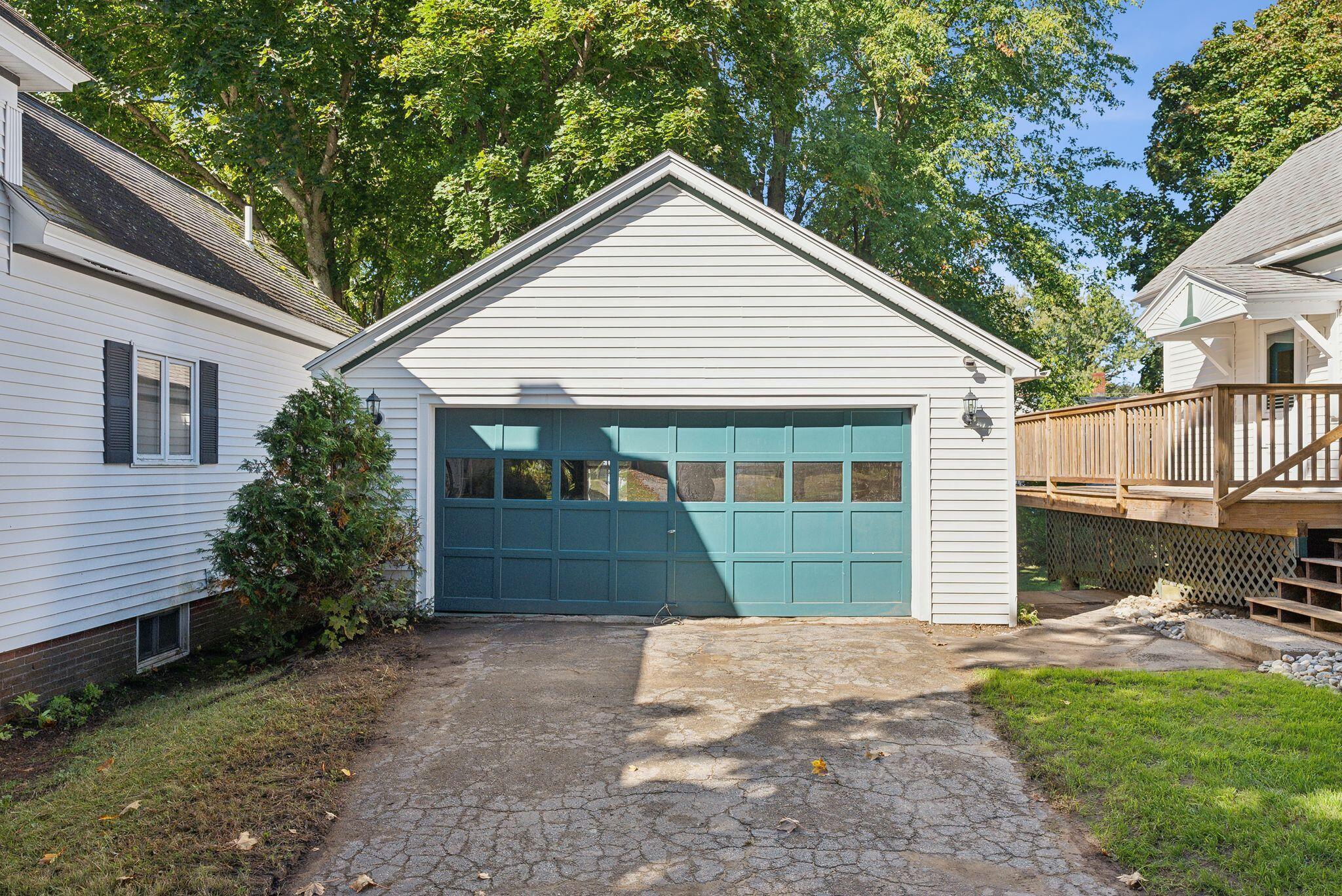 22 Berry Avenue Lisbon ME 04252