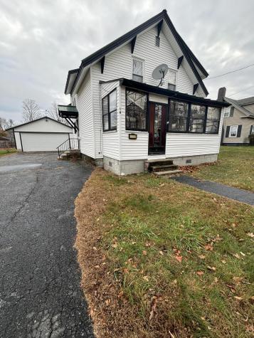 14 Highland Avenue Dixfield ME 04224