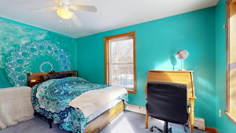 15 D And B Buckfield ME 04220