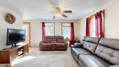 15 D And B Buckfield ME 04220